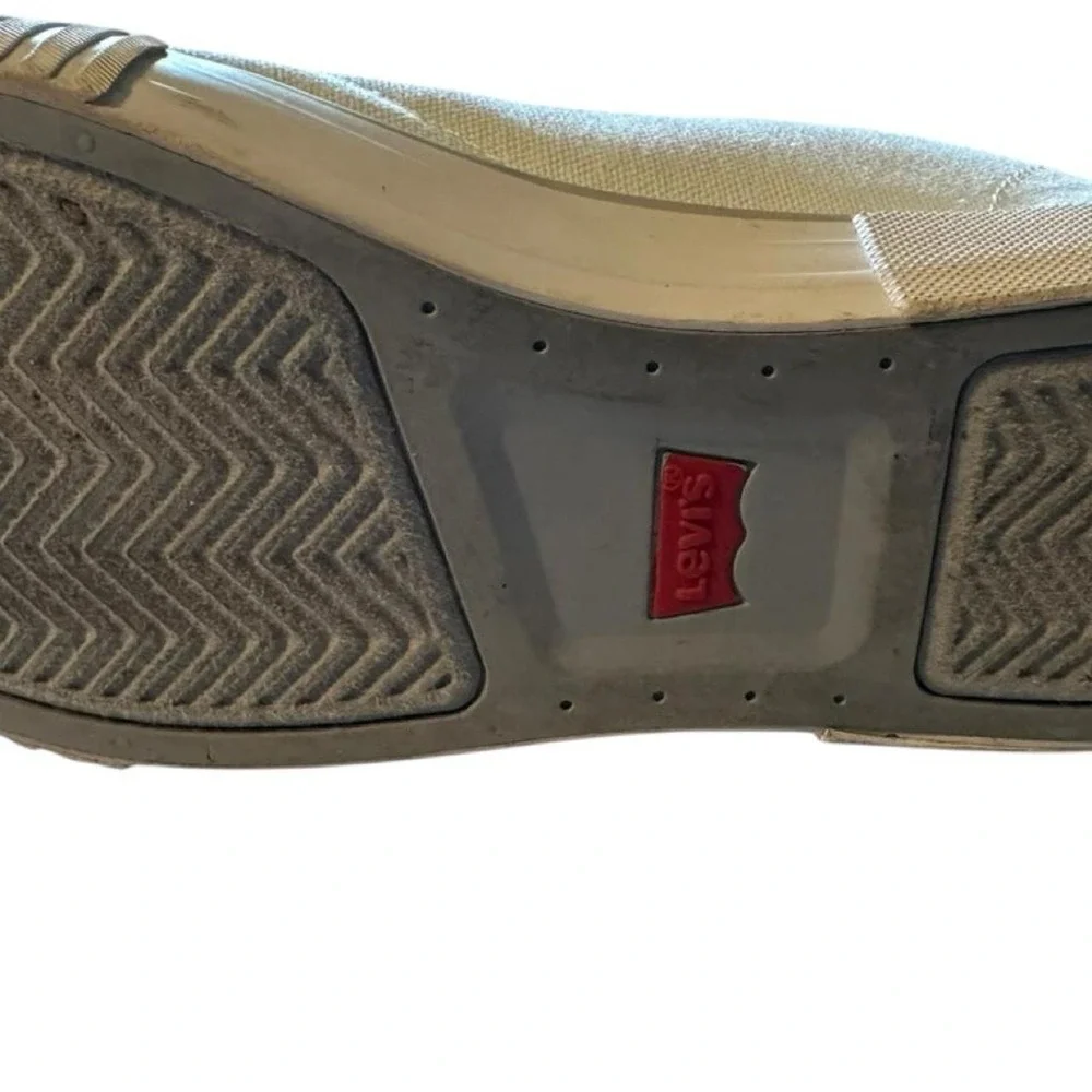 White Levi's Canvas Shoes